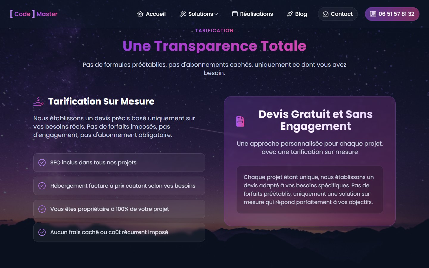 Bandeau infini de la stack technique maîtrisée — Django, React, Tailwind, IA