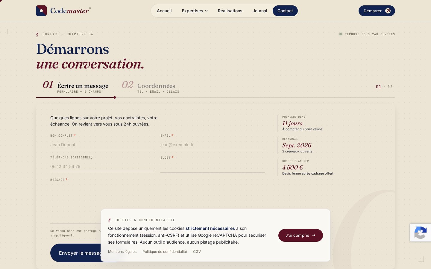 Page Contact — carte recto/verso, formulaire qualifiant et coordonnées directes